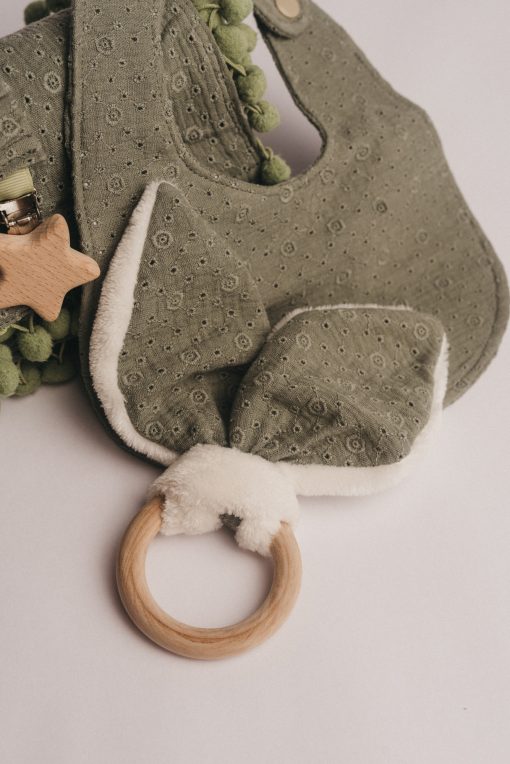 conjunto oferta bebé em tons de verde