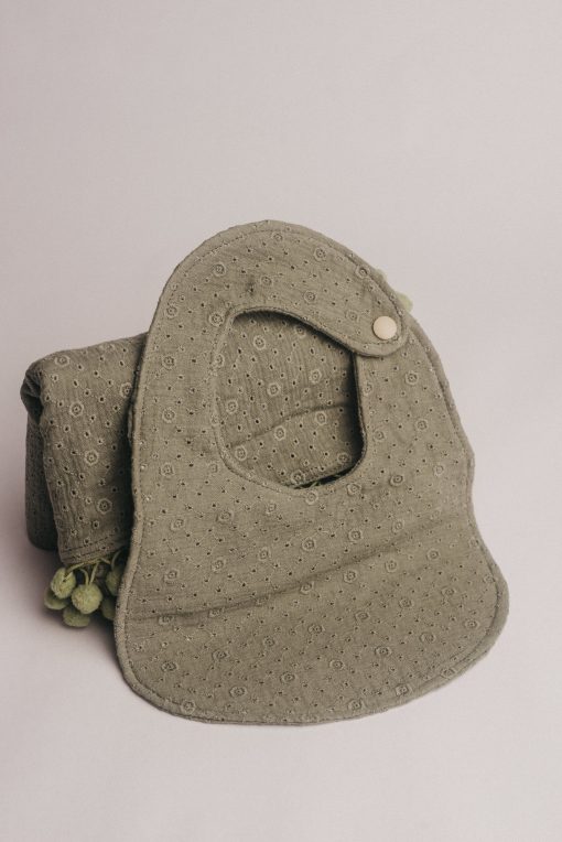 conjunto oferta bebé em tons de verde