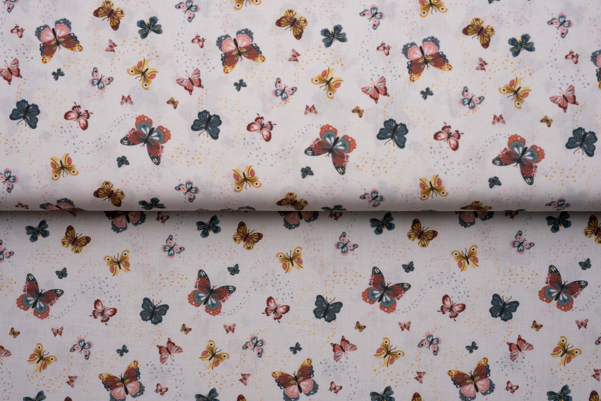 Tecido com padrão de borboletas tons pastel em tecido branco 100% algodão artesanato tecidos para costura criativa DIY e faça você mesmo